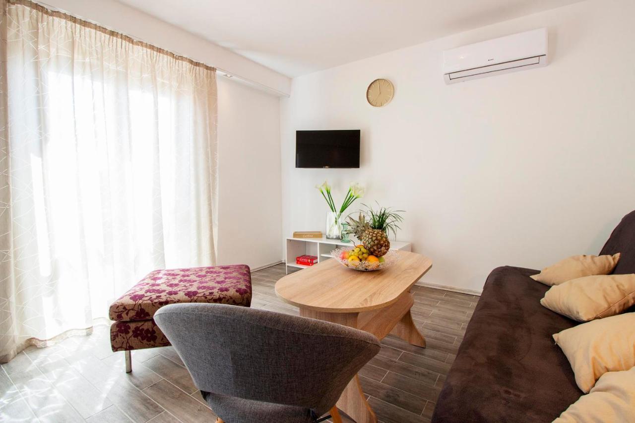 Hill Apartment With Private Pool Kučine Zewnętrze zdjęcie