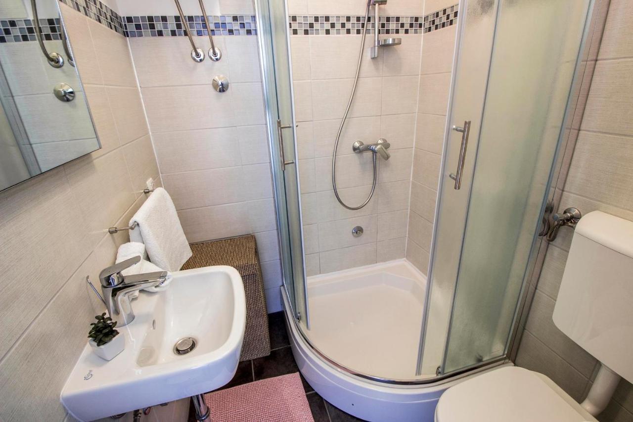 Hill Apartment With Private Pool Kučine Zewnętrze zdjęcie